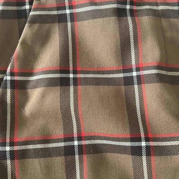 NWOT H&M plaid cropped pants - Picture 2 of 5